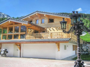 Exceptional, luxury ski chalet, outdoor bubble bath, panoramic winter garden